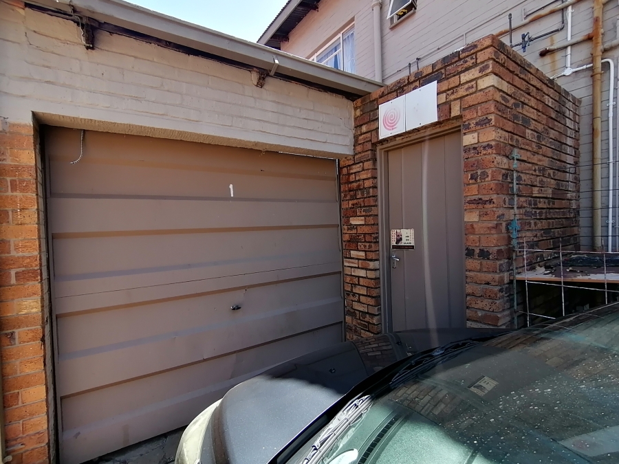 2 Bedroom Property for Sale in Wilkoppies North West